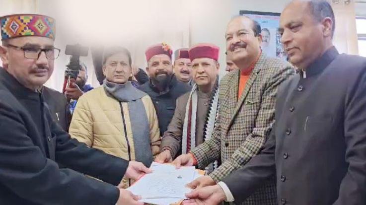 Shimla: Harsh Mahajan filed nomination for Rajya Sabha on behalf of BJP.