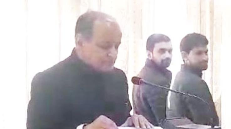 Shimla Municipal Corporation presented a budget of Rs 247 crore, liquor became expensive