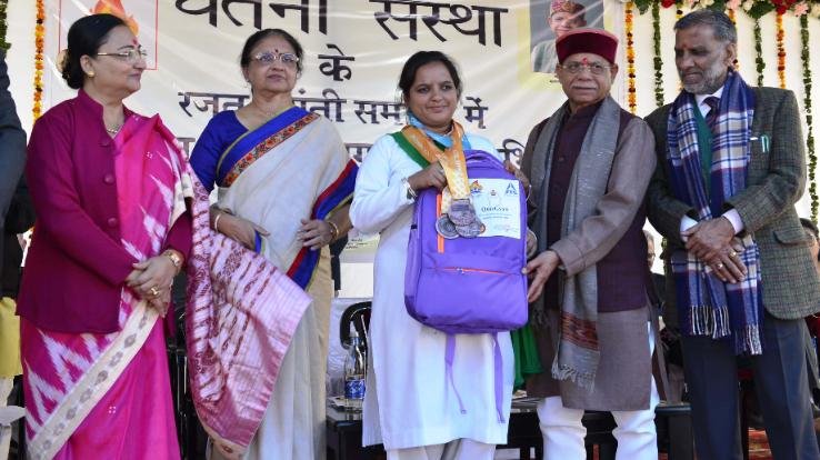  Governor appreciated the efforts of Chetna Sanstha in inclusive development of persons with disabilities.