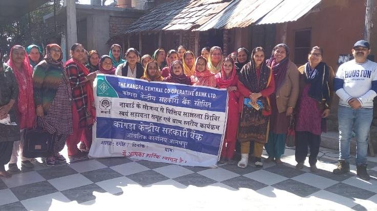 Jaisinghpur: Motivated people to avail the benefits of KCC Bank schemes in Timber.