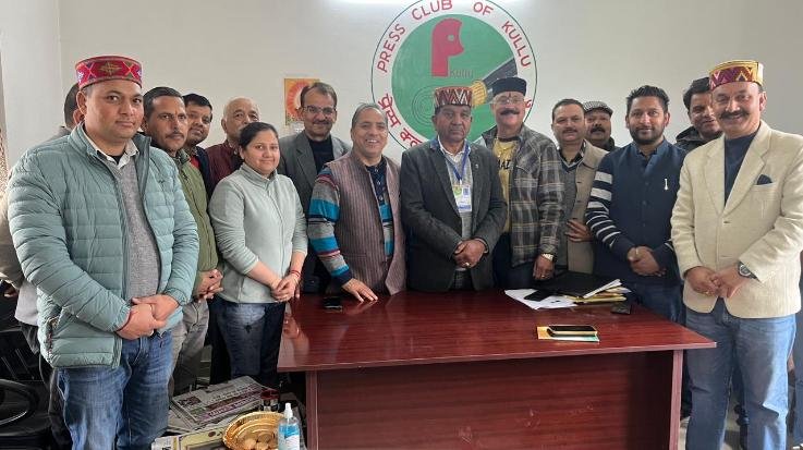  Kullu: Dinesh Sen becomes Honorary Life Time Member of Press Club Kullu