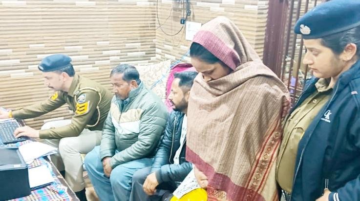 Indora: Woman arrested with 6.60 grams of Chitta in Chhani