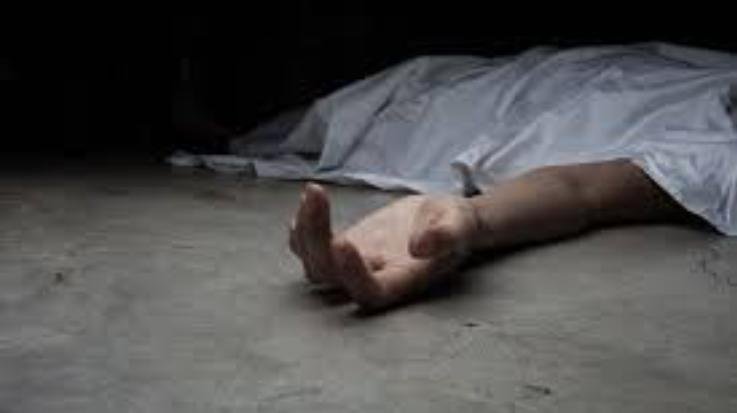 Dadasiba: A person died after falling from a cliff in Ujje Khas of Jaswan-Paragpur. 123