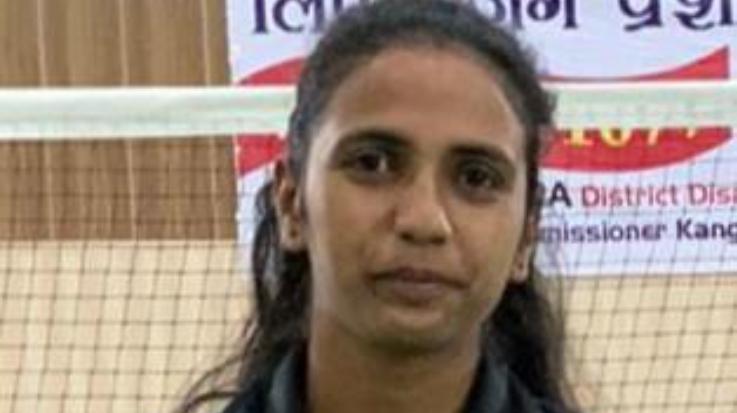 Dehra: Monica, a former student of Central Sanskrit University, got a job through sports quota, became a teacher.  123