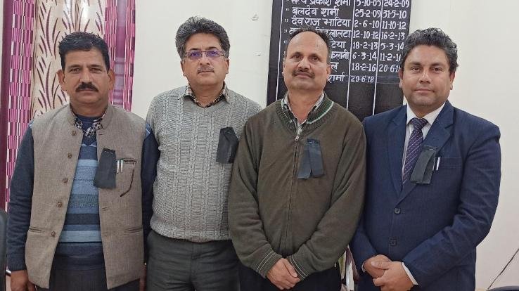 तहसीलदार उना के साथ दुर्व्यवहार के आरोपी के खिलाफ हो कड़ी कारवाई 