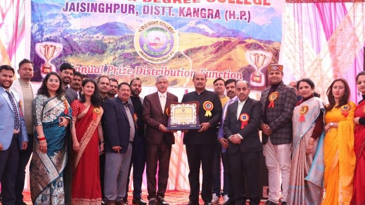 Minister Goma awarded promising students in the annual function of Jaisinghpur College.  123