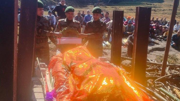 Volcano: 82 year old ex-soldier of Khundian's tip passes away, army pays tribute