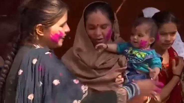 Pakistani refugees celebrated the implementation of CAA