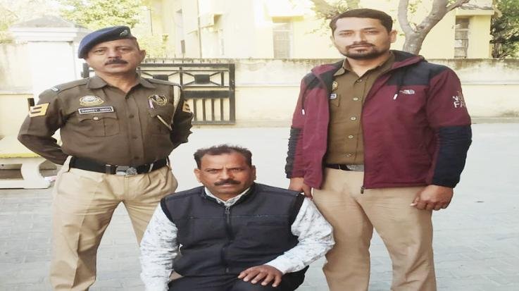 Indora: Police arrested declared criminal from Pathankot