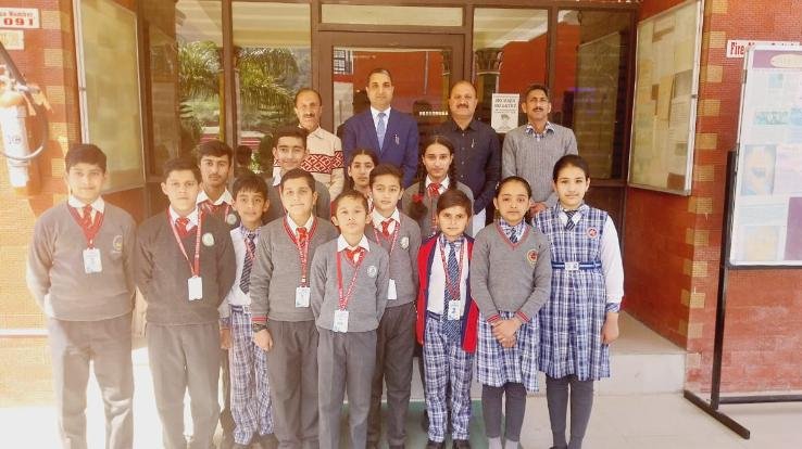 13 students of Lotus hoisted their flag in Sainik School entrance examination