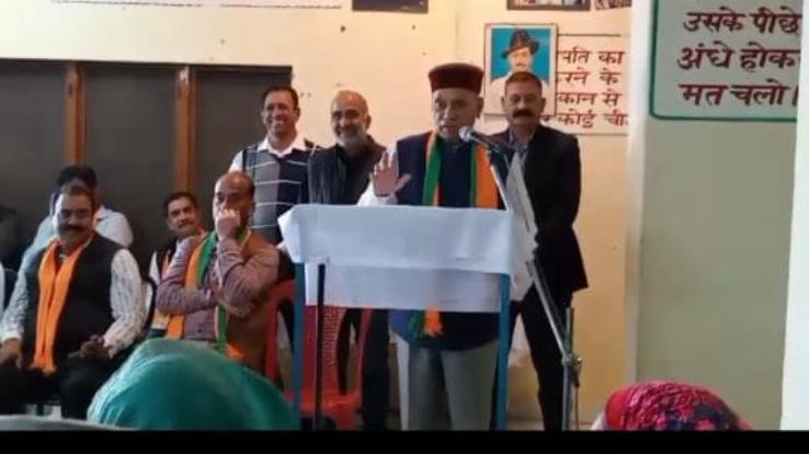 Old is Gold Old workers are pure gold: Dhumal