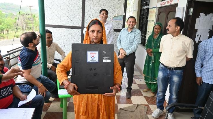 Hamirpur district leading in TB eradication, 54 panchayats TB free