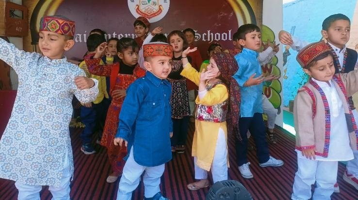  Solan: Baisakhi and Himachal Day celebrated with joy at Sai International School