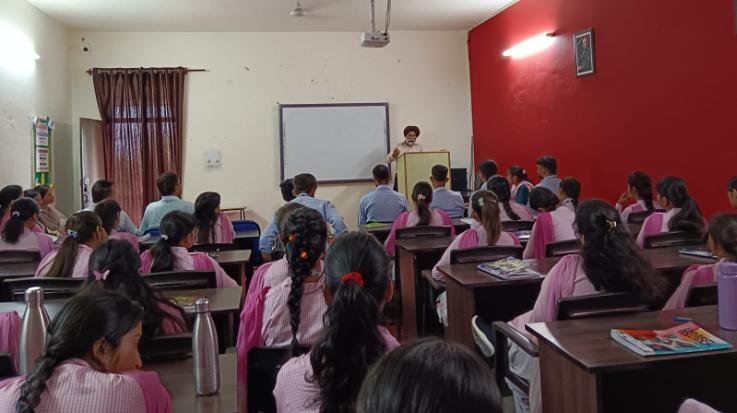 Indora: Guest lecture organized in Minerva College
