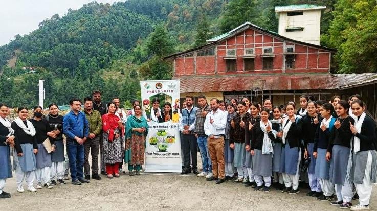 All youth must vote by becoming a voter: Dr. Poonam