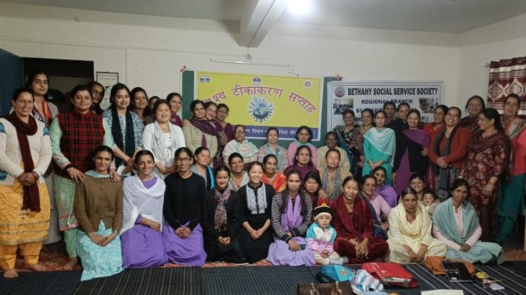 Solan: Awareness camp organized under World Immunization Week