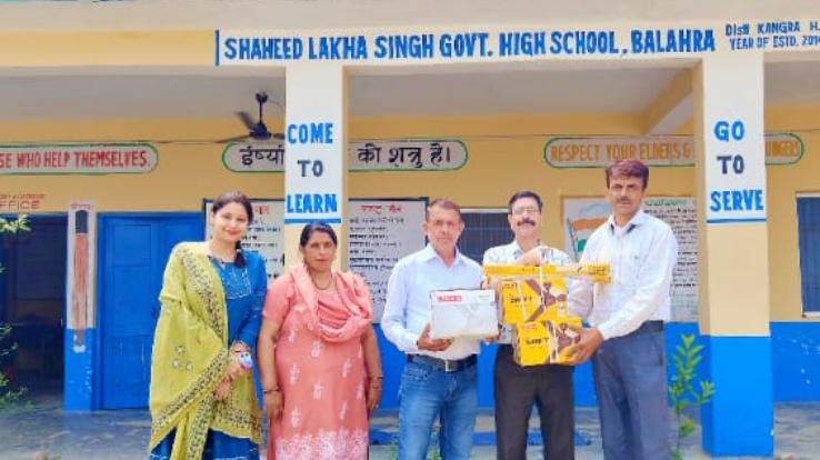Jwalamukhi: Donated four fans to Balahara School