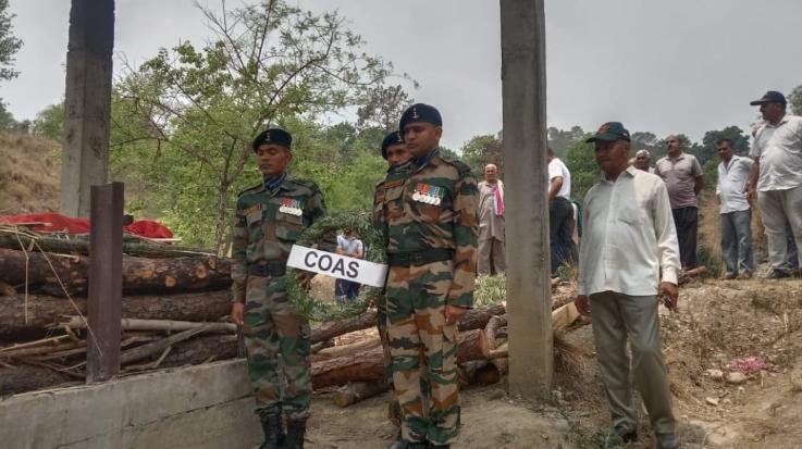 Jwalamukhi: Brave ex-soldier of Khundian passes away, army pays tribute