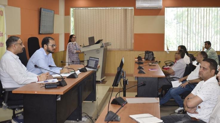Kangra: District task force meeting held regarding vaccination and diarrhea control fortnight.