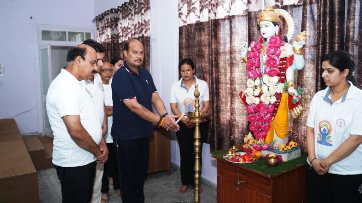 Make yoga a part of your daily routine to stay healthy: Yadavindra Goma