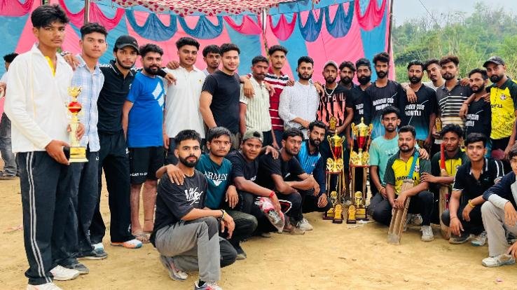 Kangra: Cricket tournament organized by Bhograwan Youth Club concludes