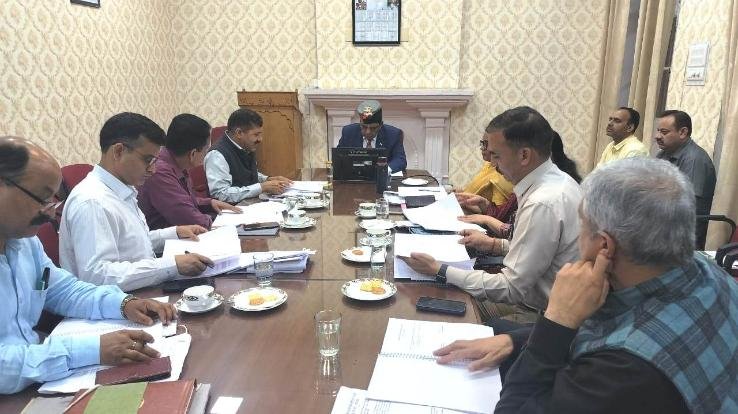 Health Minister gave instructions to speed up the procurement process of medical machinery and equipment