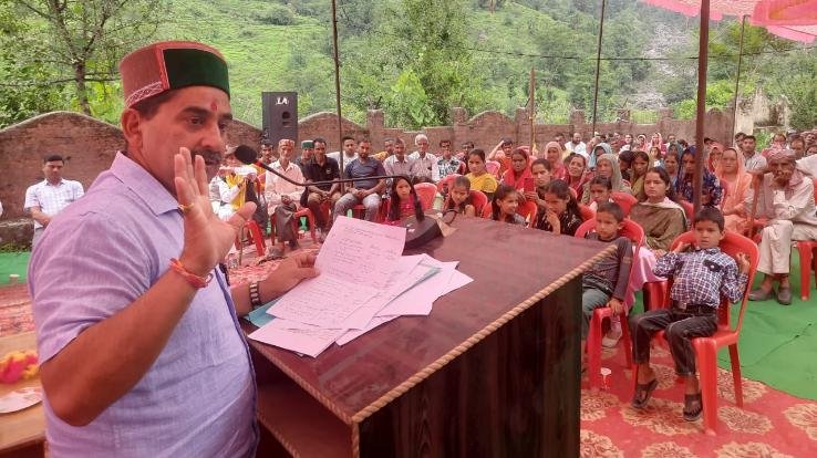 Deputy Chief Whip congratulated Congress candidates on their victory in Dehra and Nalagarh.