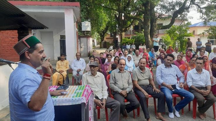 Facility of clean drinking water will be available in Nagar Panchayat Shahpur: Keval Singh Pathania