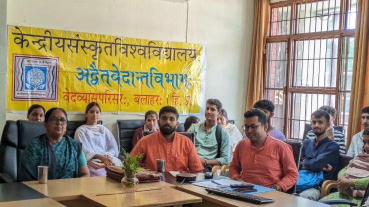 Kangra: Vedanta seminar organized in Central Sanskrit University