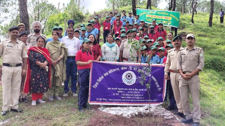 Solan: Akanksha Dogra said, protection of environment is the responsibility of all of us