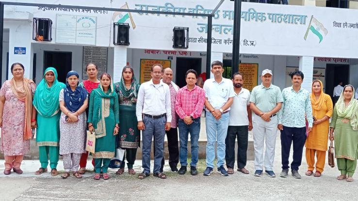 Dada Siba: Second time head of SMC committee in Subhash Chand Jambal School.