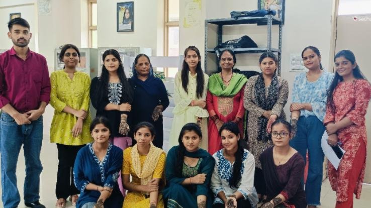 Kangra: Mehndi competition organized in Government College Dadasiba