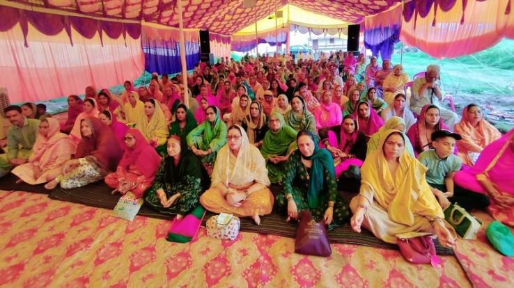 Krishna Janmashtami will be celebrated with great pomp in Thakur Dwar Temple of Kunihar.