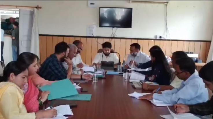 Pending cases of partition, trace and death should be settled on priority basis: Apoorva Devgan
