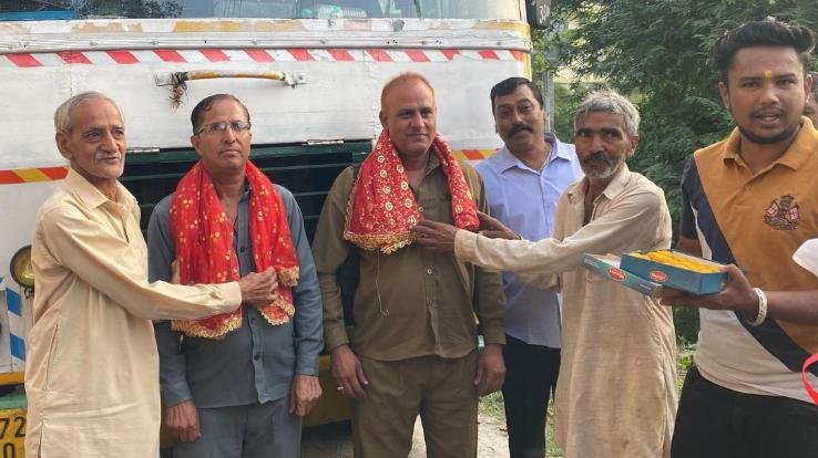 People thanked MLA for extending Chintpurni Mudrika bus one kilometer further.