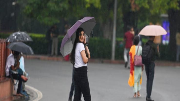 Light rain expected for three days in some parts of Himachal