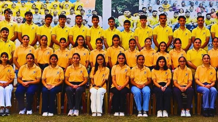 Bilaspur: 52 promising students of Minerva Institute Ghumarwin will study in government medical institutions.
