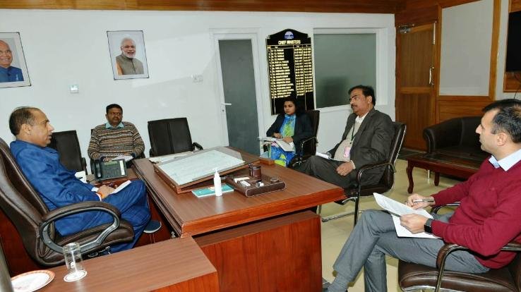 मुख्यमंत्री ने आवश्यक वस्तुओं की प्रभावी आपूर्ति बनाए रखने के दिए निर्देश
