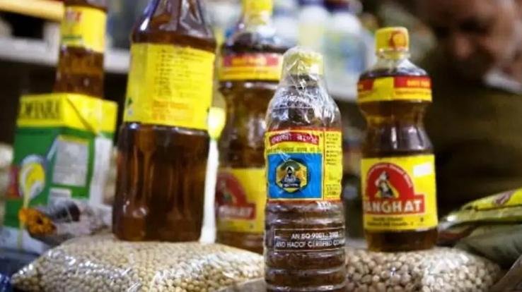 Himachal: In the last days of November, there is neither mustard oil nor pulses in the depots, consumers are returning empty handed.