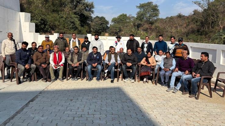 Dehra: BJP will hold a huge protest in Dehra on December 10 against the misgovernance of the Congress government.