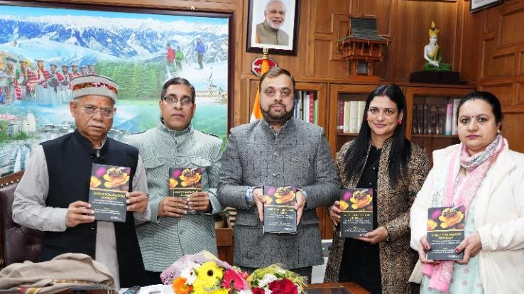 Governor released the book “Insect Pollinators Diversity”