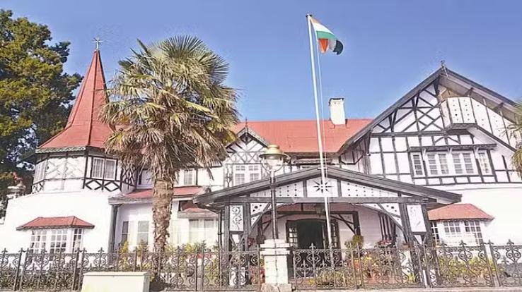 Himachal: Raj Bhavan asked - How can the law of stopping pension be implemented from previous dates?