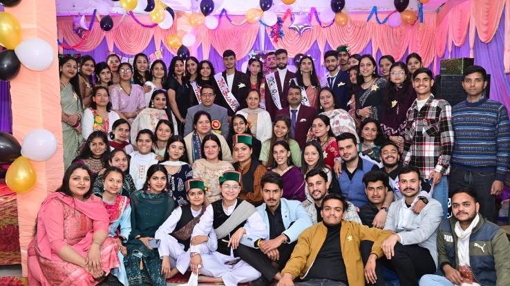 Fresher's party organized in Aastha College of Education Kunihar