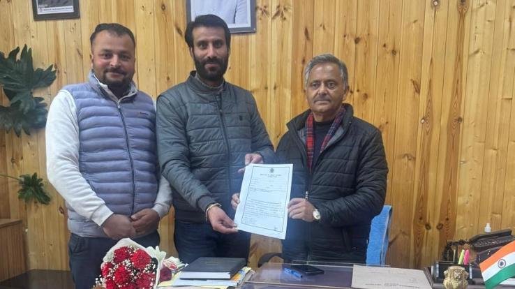 Himachal: Naresh Chauhan gave up electricity subsidy