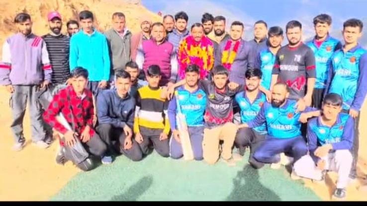 Sirmaur: Cricket competition starts in Devamanal