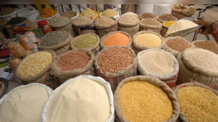 Dada Siba: People upset due to non availability of wheat flour in food ration depot.