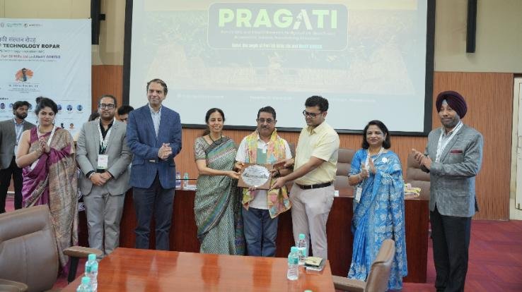 IIT- Ropar- and- Shoolini- University -signed -an -agreement -for -advanced -research- and -innovation