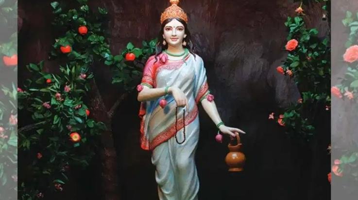 How to worship the Brahmacharini form of Maa Durga on the second day of Chaitra Navratri