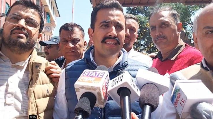 Where was the fire so intense that the Waqf Amendment Bill was passed overnight: Vikramaditya Singh, also gave advice to MP Anurag Thakur