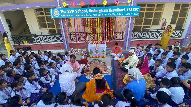 The new session started with Saraswati Puja and Havan at The SVN Vidyalaya Vador Valley Kunihar